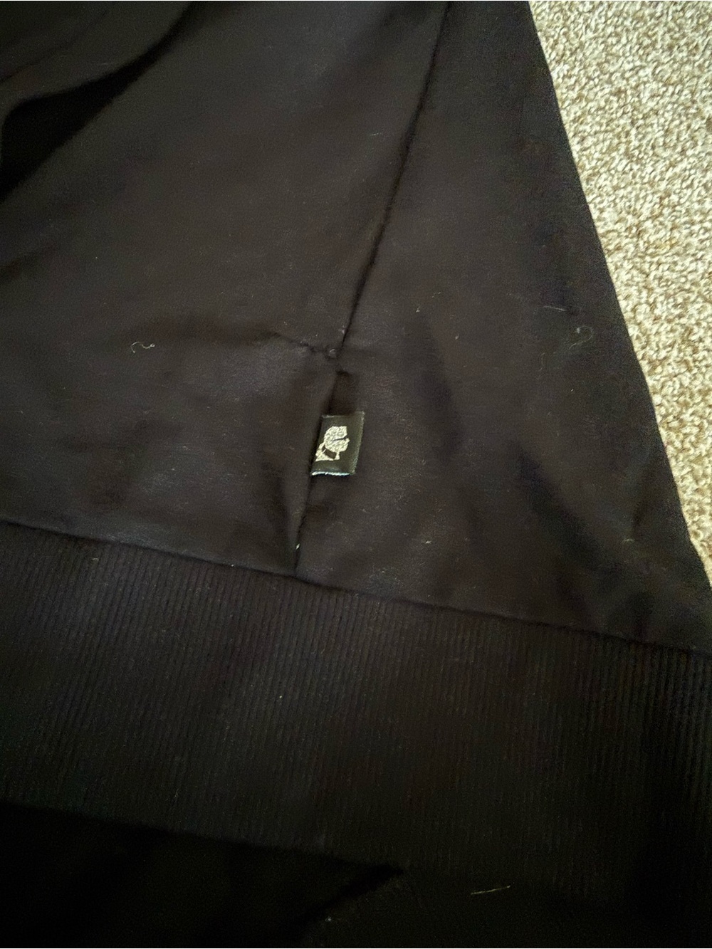 🖤 Carla Garfield Black Hoodie Sweater – Size Medium - Picture 7 of 9